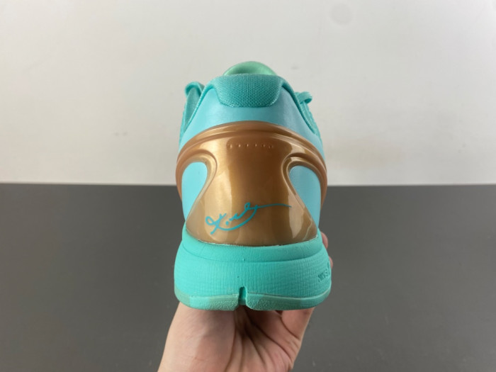 Jalen Brunson x Nike Kobe 6 Protro “Statue of Liberty” IQ5774-300