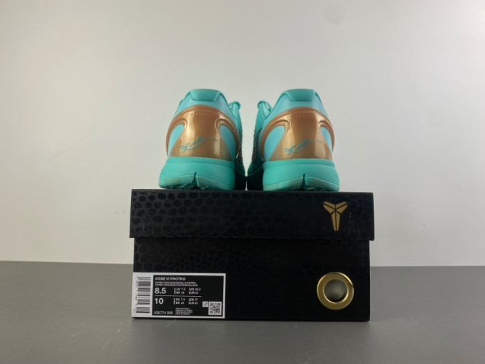 Jalen Brunson x Nike Kobe 6 Protro “Statue of Liberty” IQ5774-300