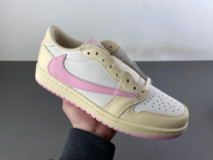Air Jordan 1 Retro Low OG SP Travis Scott Shy Pink IQ7604-100