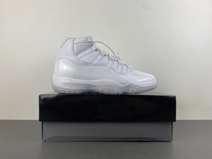 Comme des Garçons Homme Plus x Air Jordan 11 White IV7639-100