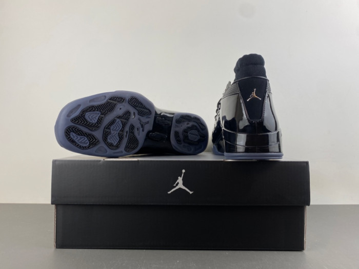 Air Jordan 17 Low “Black Patent” IV7640-001