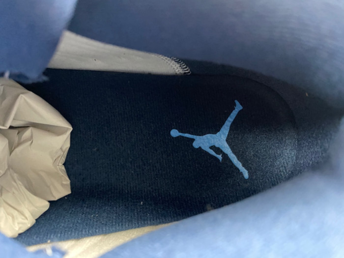 Air Jordan 13 “Flint”（2026） IW3808-400
