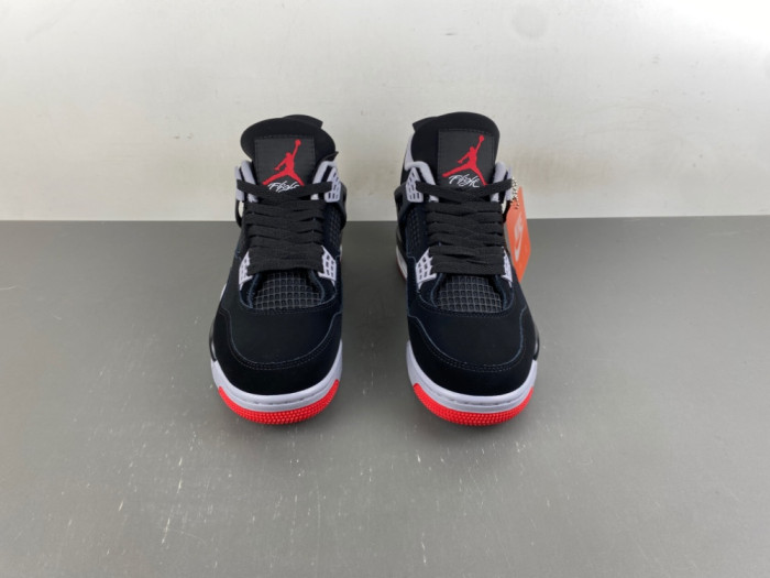 Air Jordan 4 “Bred”（2026）IX8180-001