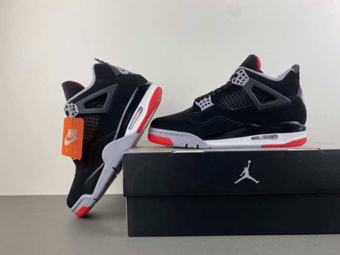 Air Jordan 4 “Bred”（2026）IX8180-001