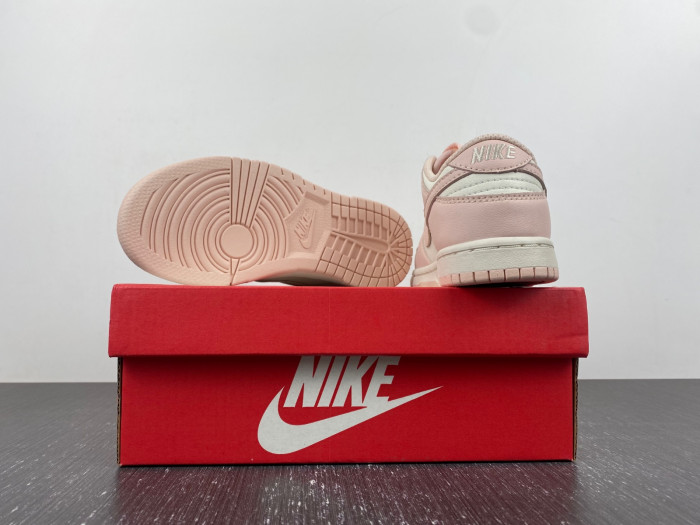 kids dunk shoes