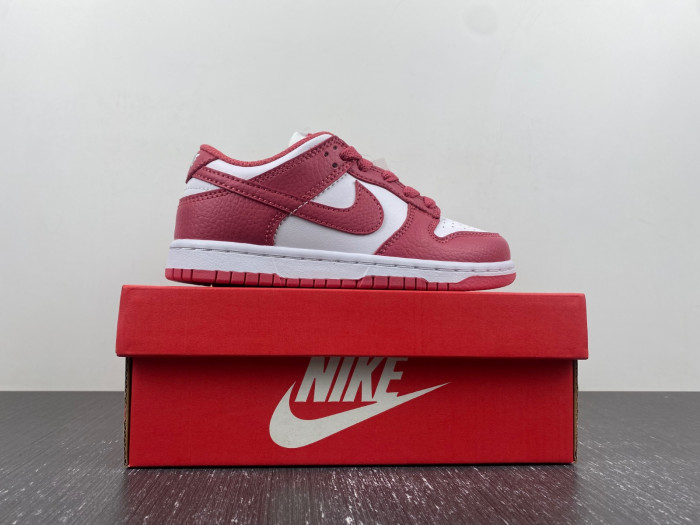 kids dunk shoes