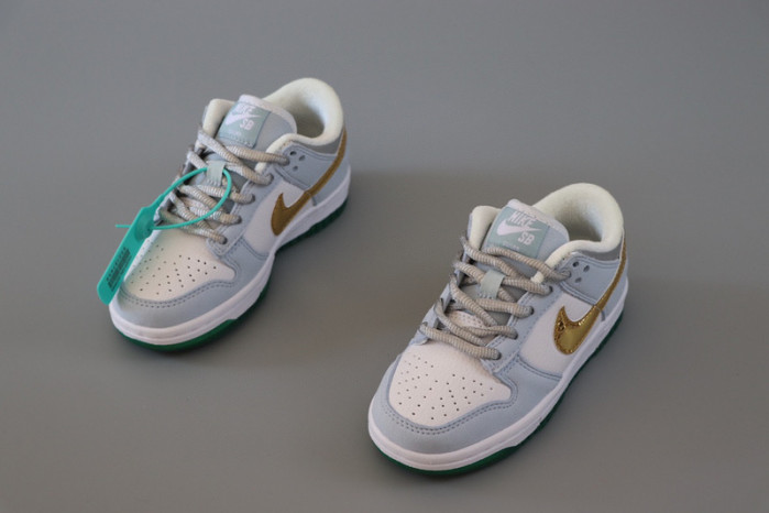 kids dunk shoes