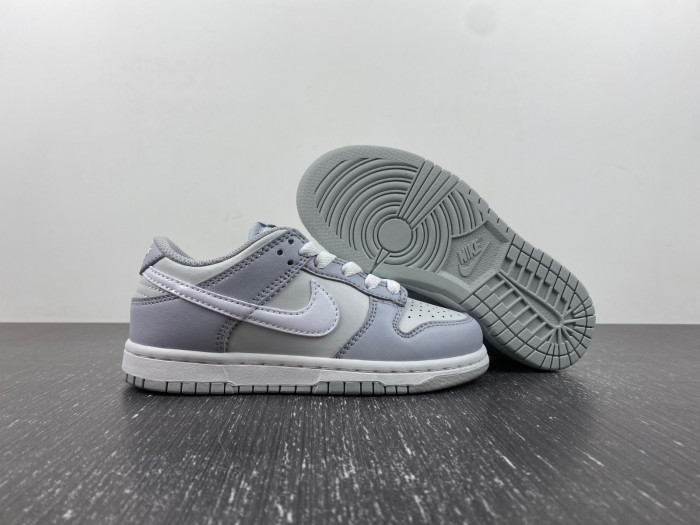 kids dunk shoes