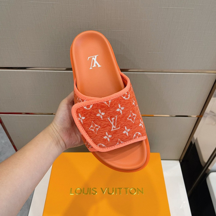 l1vv sandals