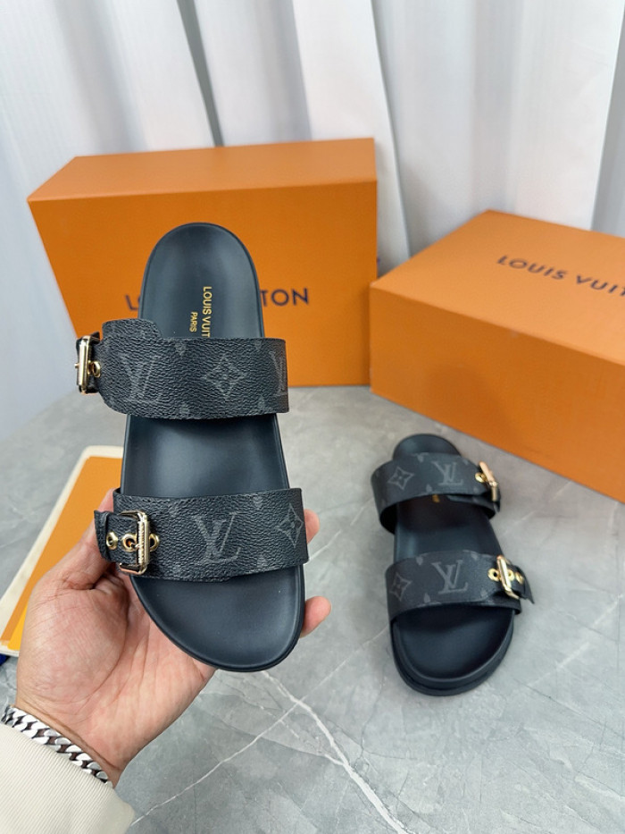 l1vv sandals