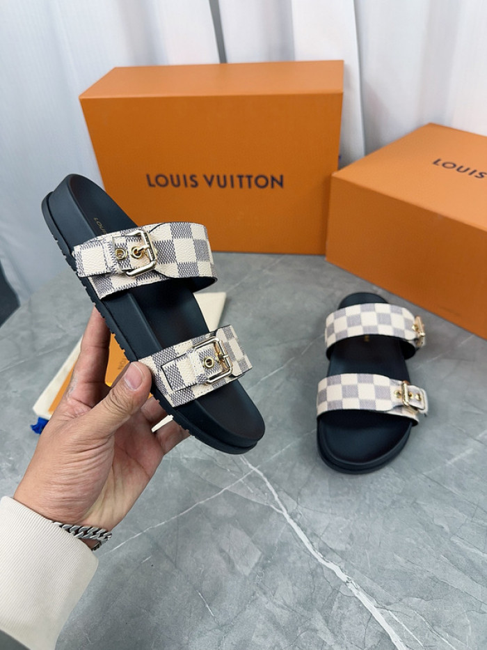 l1vv sandals