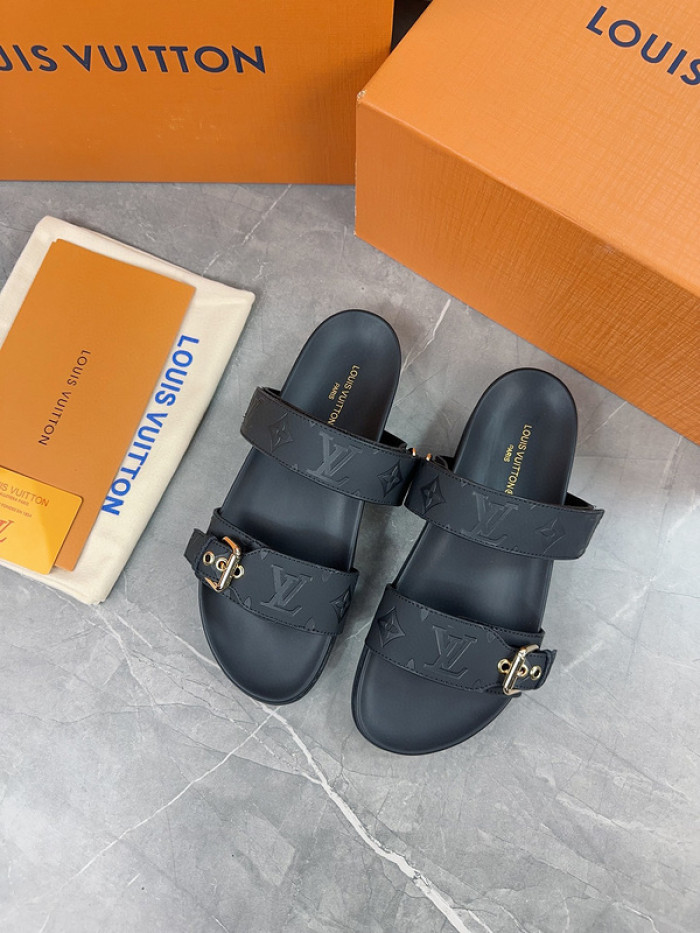 l1vv sandals