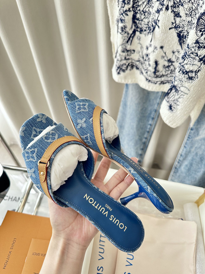 L1VV SANDALS-Heel height 5.5cm