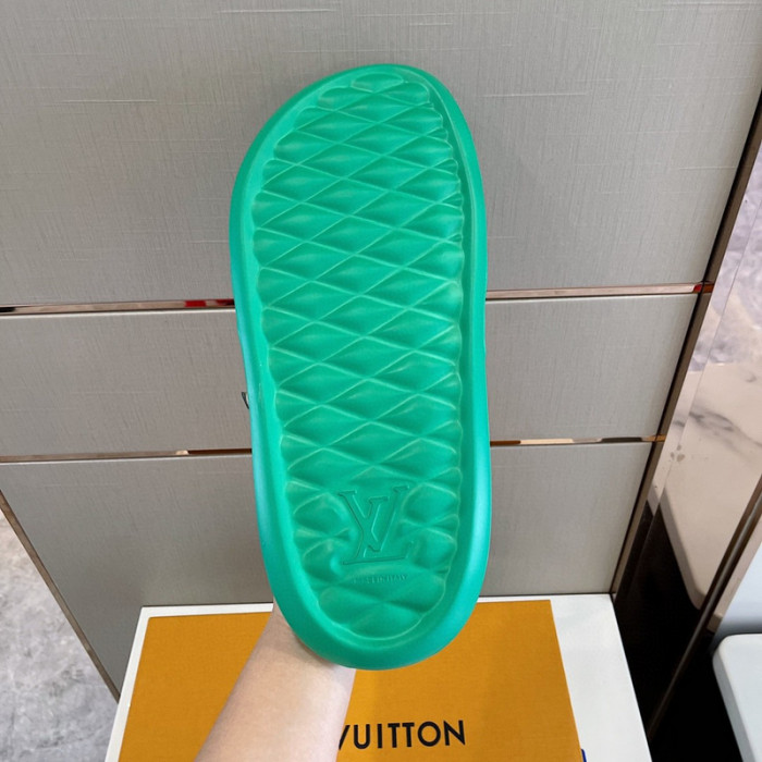 l1vv sandals