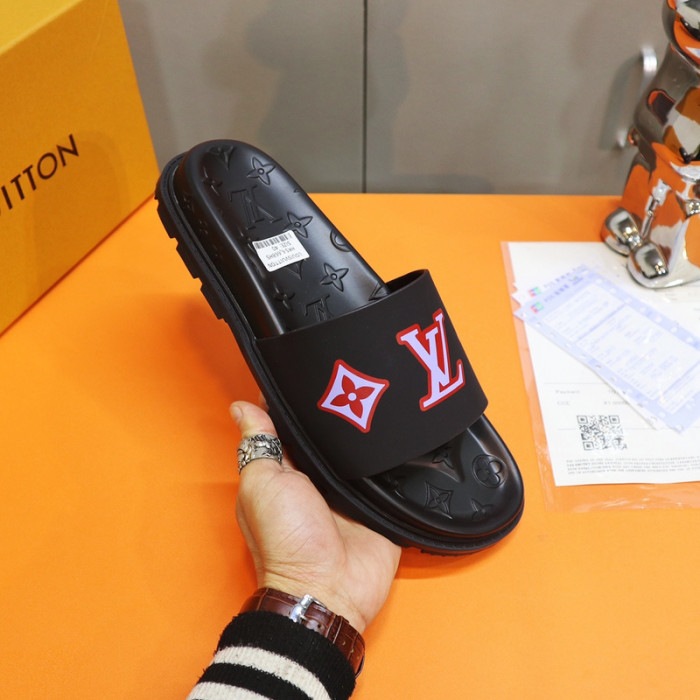 l1vv sandals