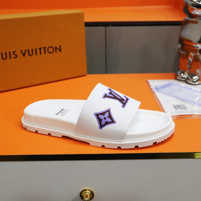 l1vv sandals