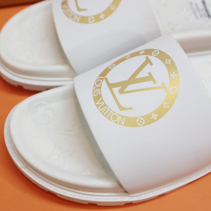 l1vv sandals