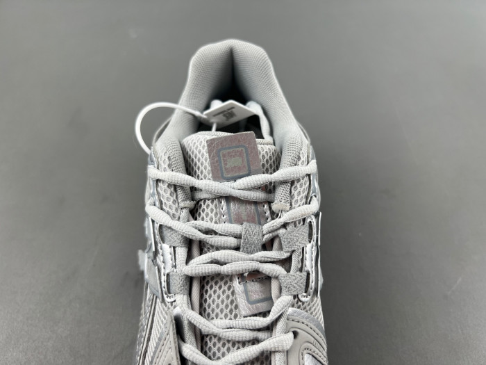 New Balance 1906A
