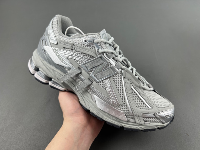 New Balance 1906A