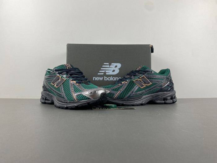 New Balance 1906R Zalando Trail Mix Green M1906RZM