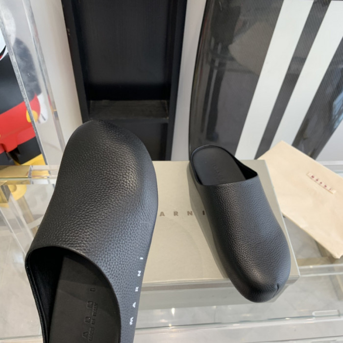 marni fussbett sabot loafers
