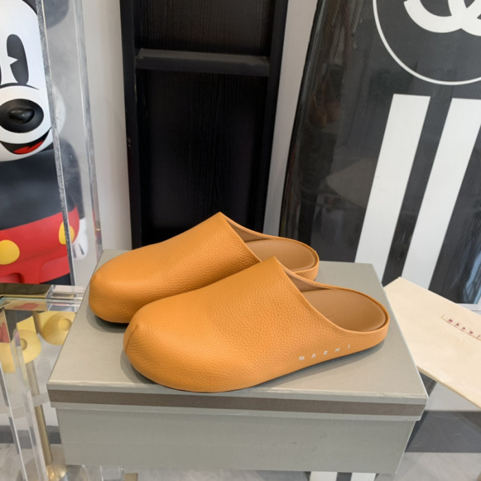 marni fussbett sabot loafers
