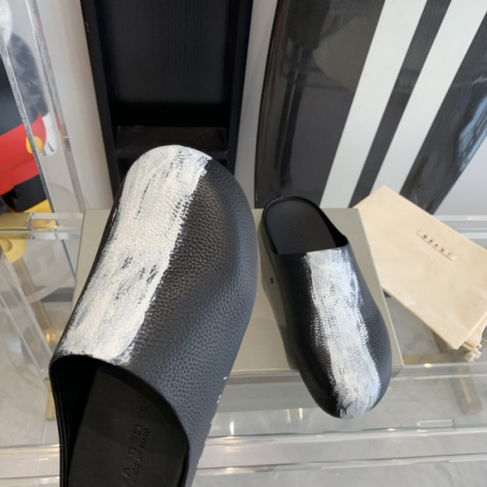 marni fussbett sabot loafers