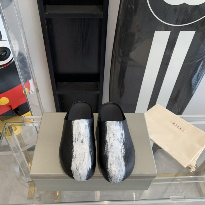 marni fussbett sabot loafers