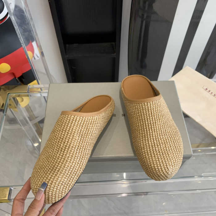 marni fussbett sabot loafers