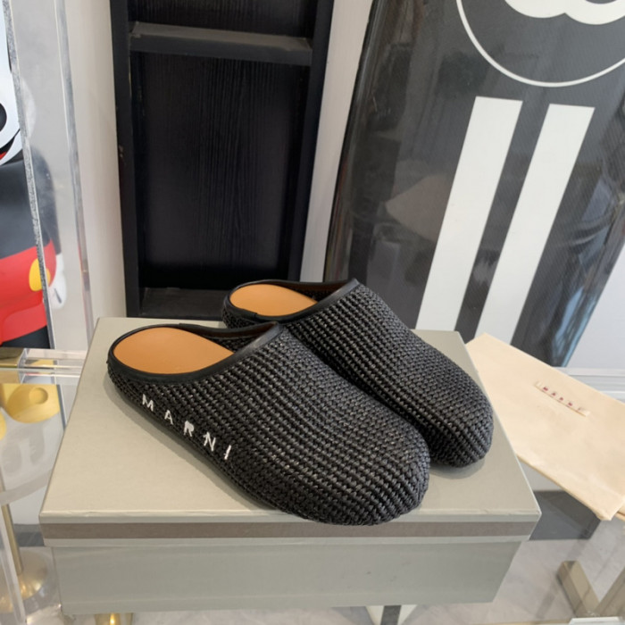 marni fussbett sabot loafers