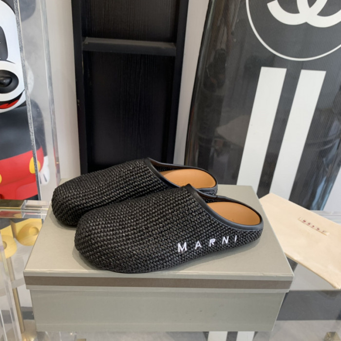 marni fussbett sabot loafers