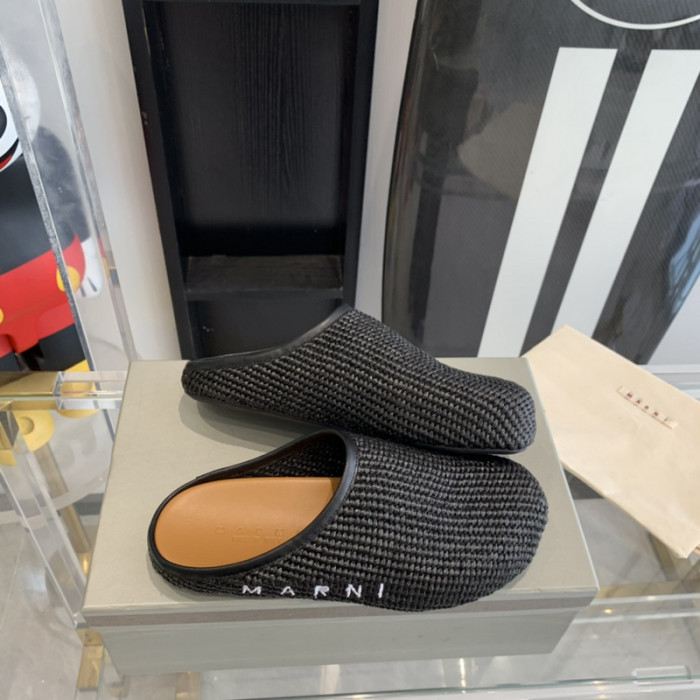 marni fussbett sabot loafers
