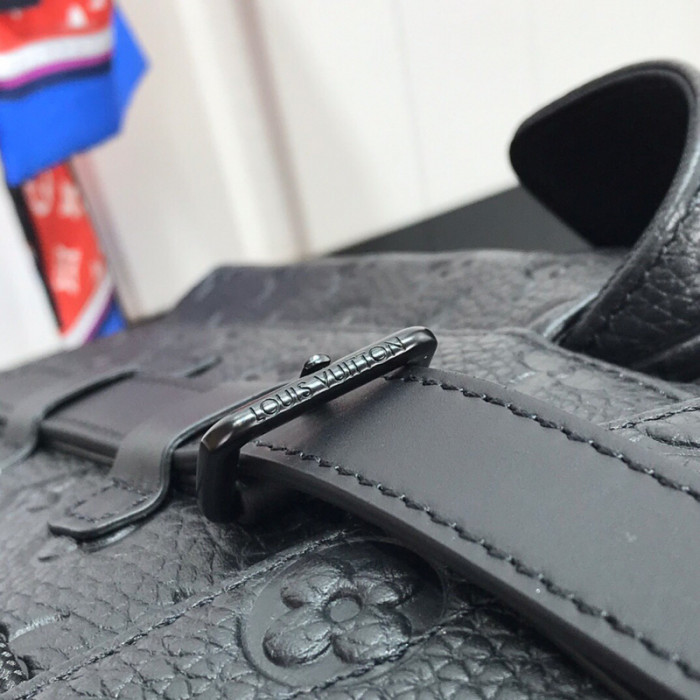 L1VV Backpack
