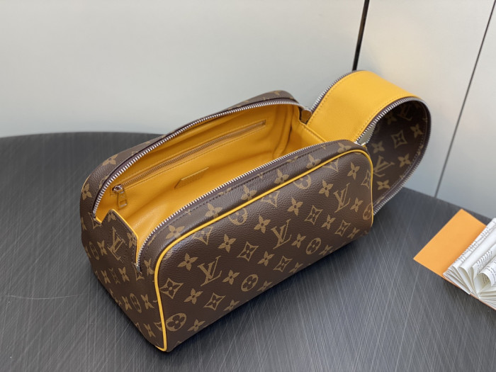 LIVV Dopp kit toilet pouch -28*15*16.5cm