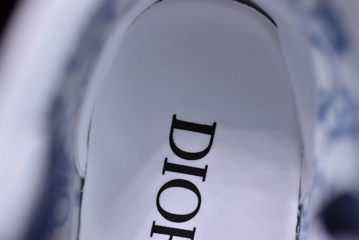 b23 oblique sneaker