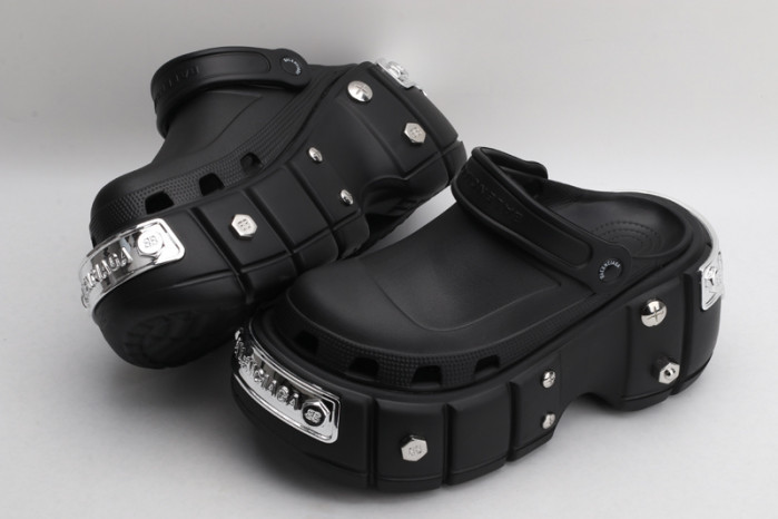 balen x crocs hardcrocs slide black-687397 w1s8n 1081