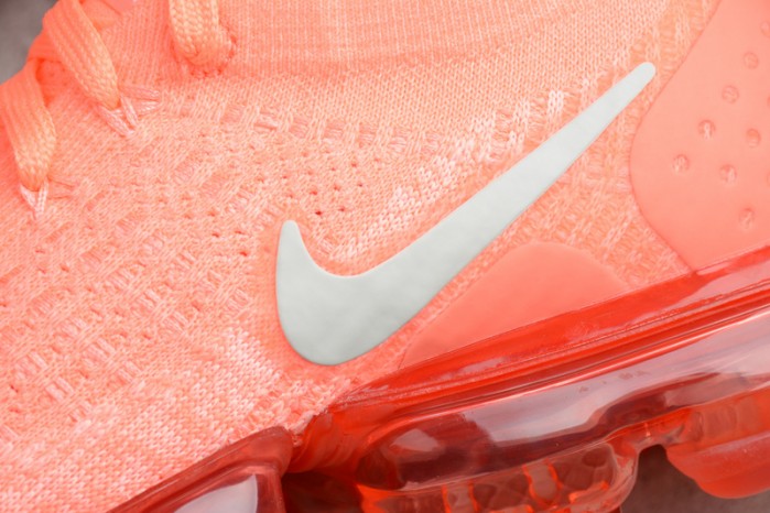 nike air vapormax flyknit 2.0 crimson pulse 942843-800