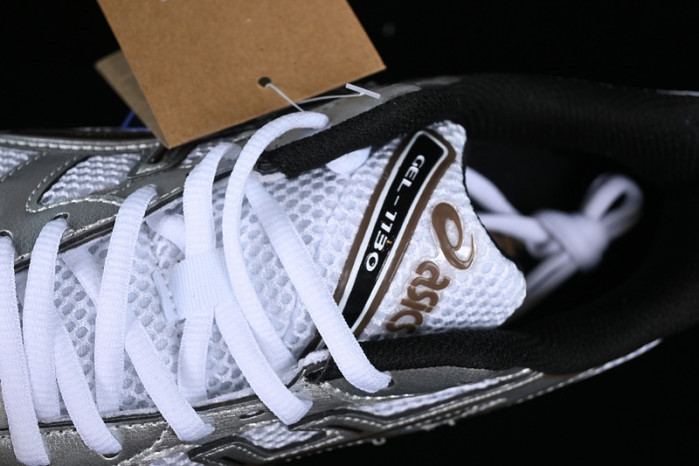 As*ic*s shoes
