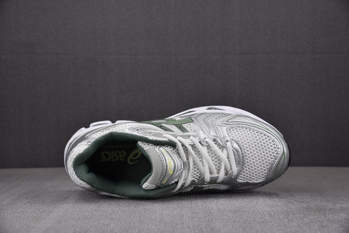 As*ic*s shoes