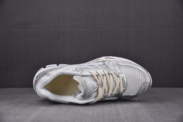 As*ic*s shoes