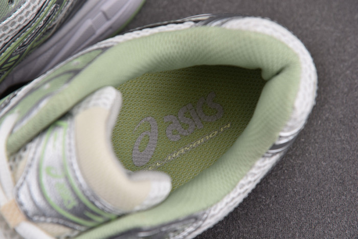 As*ic*s shoes