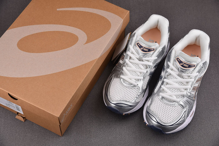 As*ic*s shoes