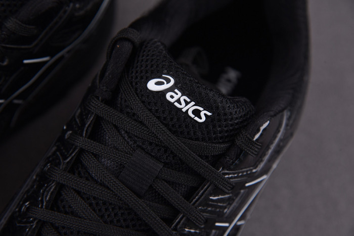 As*ic*s shoes