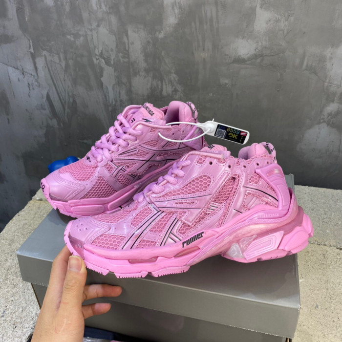 BALEN TRACK TRAINER 7.0 PINK