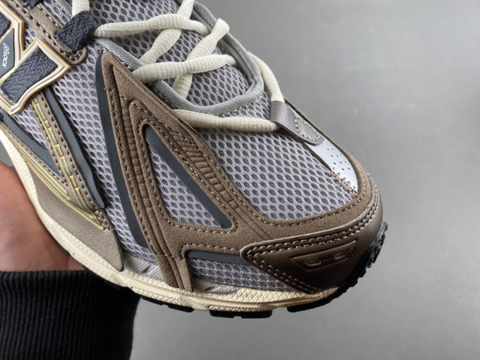 New Balance 9060 U190606U8
