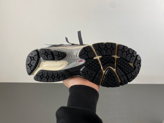 New Balance 9060 U190606U8