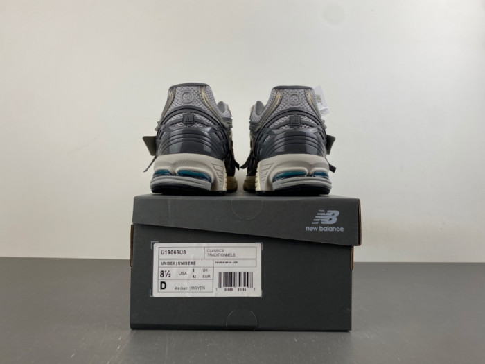 New Balance 9060 U190606U8