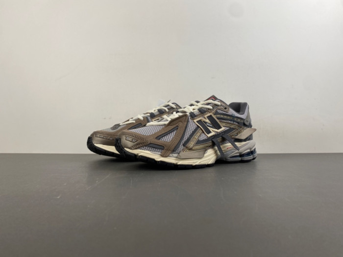 New Balance 9060 U190606U8