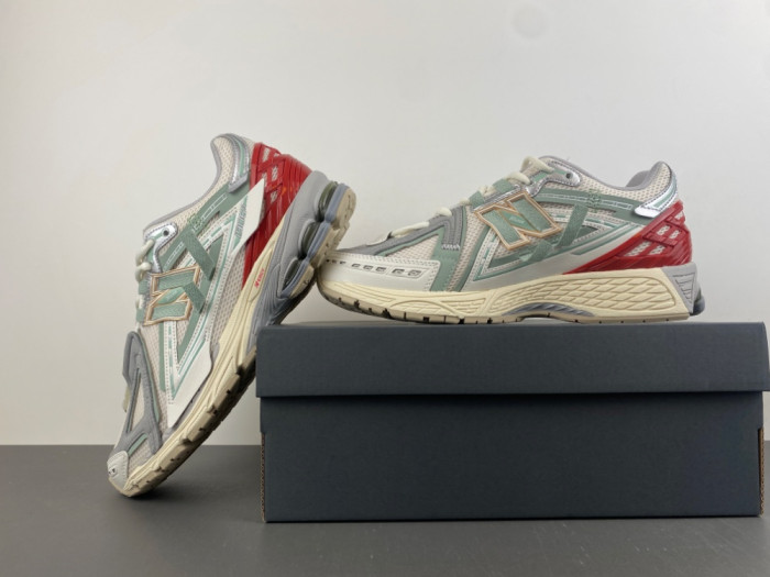 New Balance 1906A Tech Explosion Sea Salt Lone Star Grey U19065DY