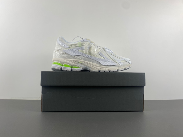 New Balance U1906AE